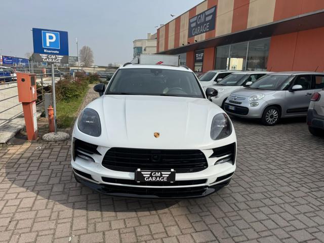 Porsche Macan 30 S - foto 2 di 4