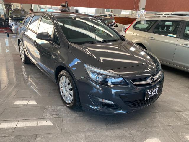 Opel Astra 1.4 Turbo 140CV Sports Tourer GPL Tech Cosmo - foto 3 di 4