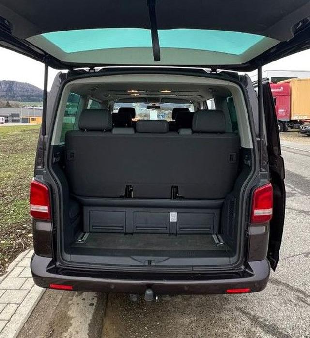 Volkswagen Multivan 2.0 TDI 140cv 4x4 4 Motion Highline, del 2011, 269.000 km, in vendita a Manerbio (BS)