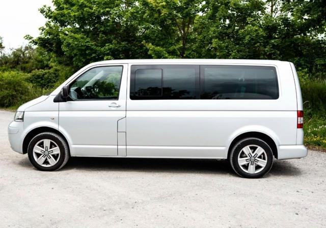 Volkswagen Multivan VW Caravelle PL 9p 2008 2.5 TDI/174CV klima nav - foto 4 di 4