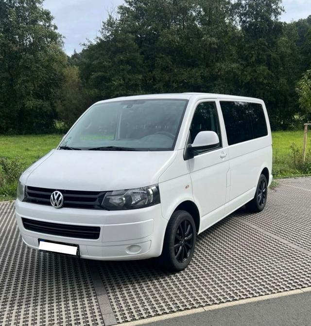 Volkswagen Multivan VW Caravelle 2.0 TDI 140cv Navi GTraino Full 9p, del 2014, 220.000 km, in vendita a Manerbio (BS)
