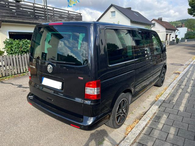 Volkswagen Multivan VW Multivan Highline 2.5TDI 174CV Aut. 7P Pelle, del 2009, 210.000 km, in vendita a Manerbio (BS)