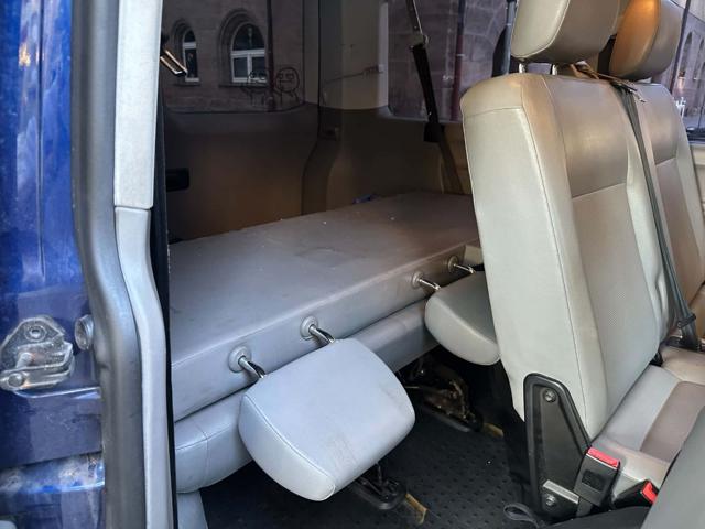 Volkswagen Multivan 2.5 TDI/130CV DSG Webasto Highlin Klima Navi - foto 3 di 4