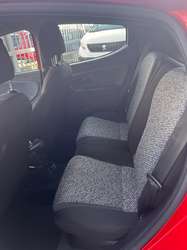 Lancia Ypsilon 0.9 TwinAir 5 porte Metano Ecochic Elefantino Blu usato a PORTOFERRAIO