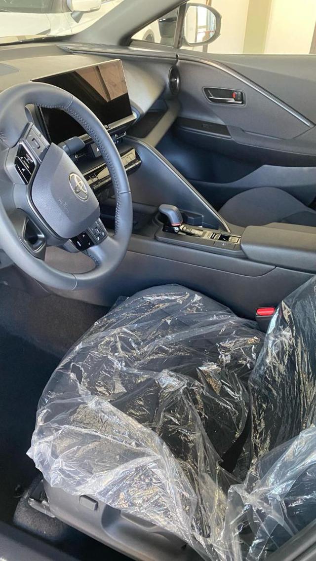 Toyota C-HR 1.8 HV Trend nuovo a PORTOFERRAIO