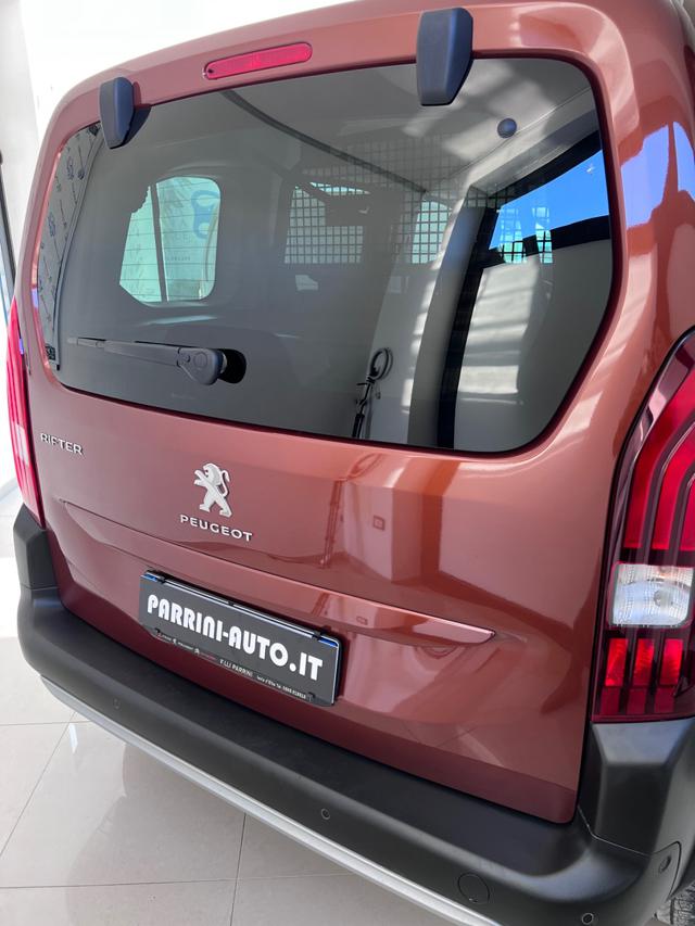 Peugeot Rifter Mix BlueHDi 130 S&S PC Allure Standard, del 2020, 15.000 km, in vendita a Portoferraio (LI)