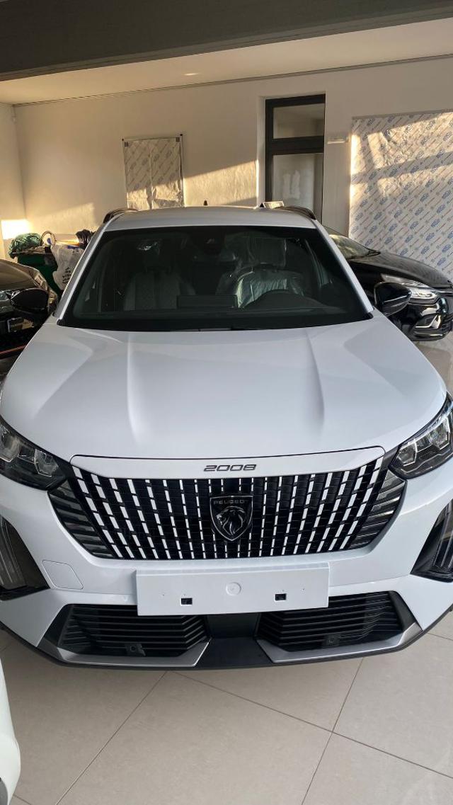 Peugeot 2008 PureTech 130 S&S EAT8 Allure - foto 4 di 4