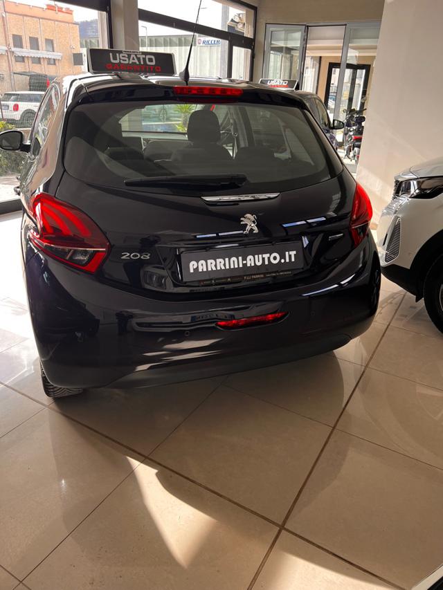 Peugeot 208 PureTech Turbo 110 S&S 3 porte Allure - foto 3 di 4