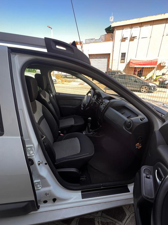 Dacia Duster 1.5 dCi 110CV Start&Stop 4x2 Ambiance - foto 4 di 4
