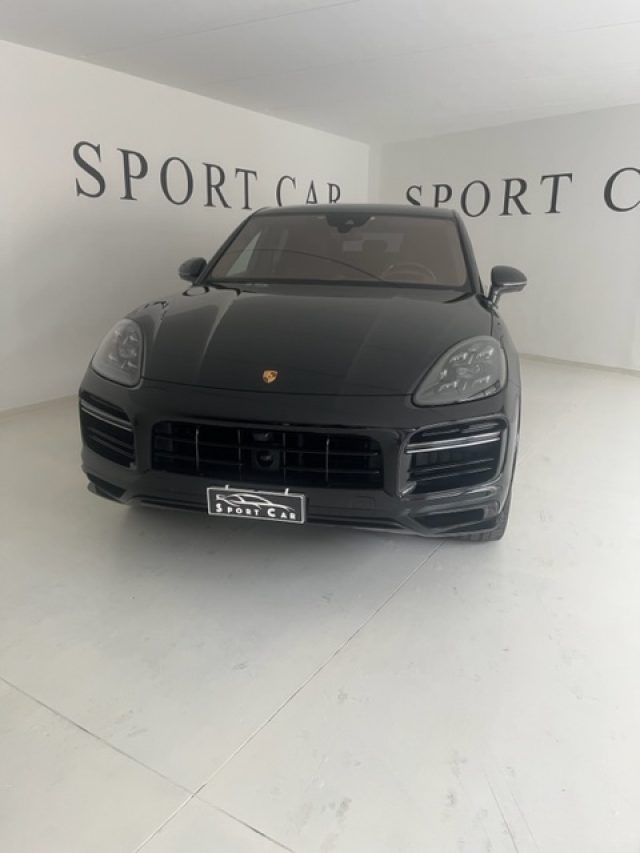 Porsche Cayenne Coup� 4.0 V8 TurboS E-Hybrid (possibile SUBENTRO ) - foto 2 di 4