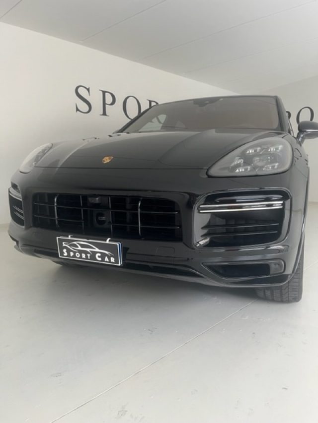 Porsche Cayenne Coup� 4.0 V8 TurboS E-Hybrid (possibile SUBENTRO ) - foto 3 di 4