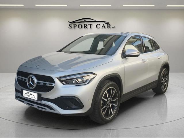 Mercedes-Benz GLA 180 d Automatic Executive - foto 3 di 4