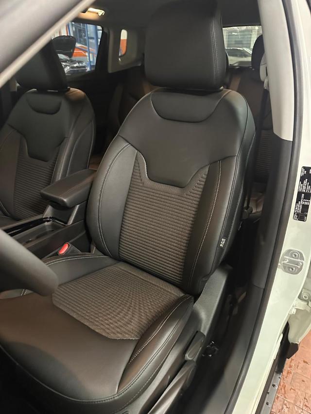 Jeep Compass 1.3 Multiair 130cv Bz o GPL Night Eagle + R18 Neri - foto 2 di 5