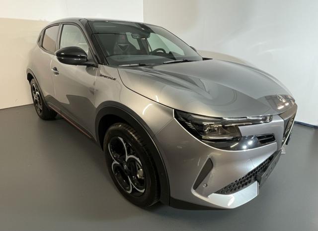 Alfa Romeo Junior 1.2 Hybrid 145cv Speciale + Sabelt + Led Matrix - foto 3 di 4