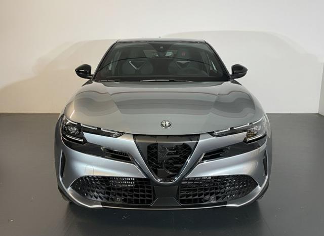 Alfa Romeo Junior 1.2 Hybrid 145cv Speciale + Sabelt + Led Matrix - foto 2 di 4