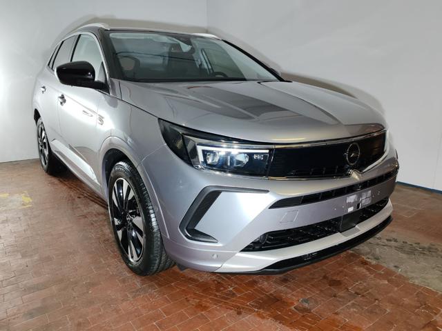 Opel Grandland 1.5d 130cv Ultimate Auto Navi + Telecamera usato a TORINO