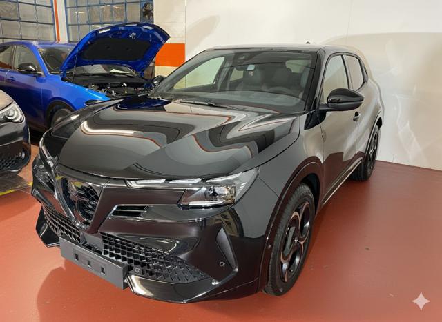 Alfa Romeo Junior 1.2 Hybrid 145cv Q4 Intensa EDTC6 + Tetto Apribile usato a TORINO