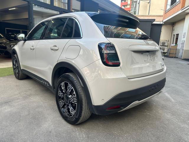 Fiat 600 1.2 Hybrid 145cv Auto + LED + Navi + Cerchi R18 - foto 4 di 20