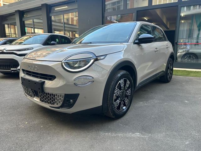 Fiat 600 Hybrid 110 CV DCT MHEV Serie Speciale Icon usato a TORINO