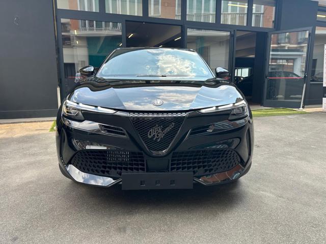 Alfa Romeo Junior 1.2 Hybrid 145cv edct6 - foto 2 di 4