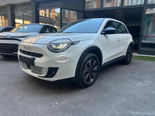 Fiat 600 Hybrid 110 CV DCT MHEV Serie Speciale Icon usato a TORINO
