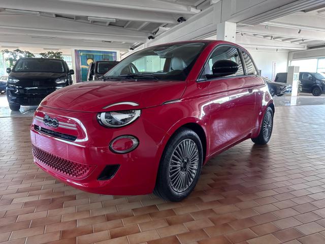 Fiat 500 1.0 Hybrid 65cv Icon Km Zero, del 2026, 2 km, in vendita a Torino (TO)