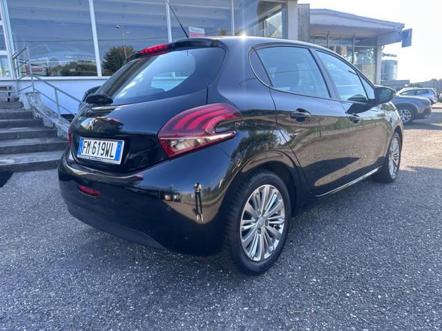 Peugeot 208 1.2 82cv 5 porte Allure - foto 4 di 4