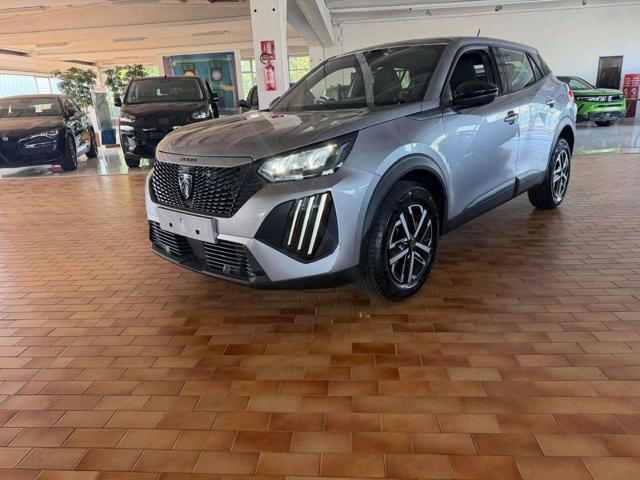 Peugeot 2008 1.2 Turbo 100cv Active + Car Play, del 2024, 66.500 km, in vendita a Torino (TO)