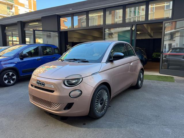 Fiat 500 1.0 Hybrid 65cv Icon + Pack Comfort Km Zero, del 2026, 2 km, in vendita a Torino (TO)
