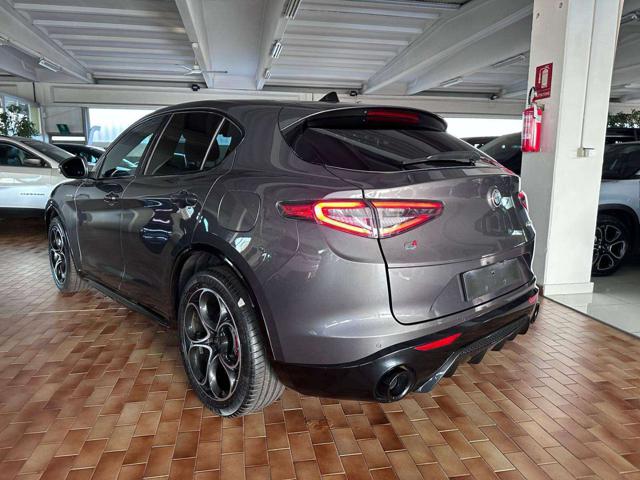 Alfa Romeo Stelvio 2.2d 210cv Veloce Q4 + - foto 4 di 4