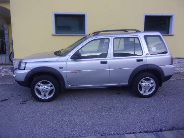 Land Rover Freelander I 2003 SW 2.0 td4 Sport - foto 3 di 4