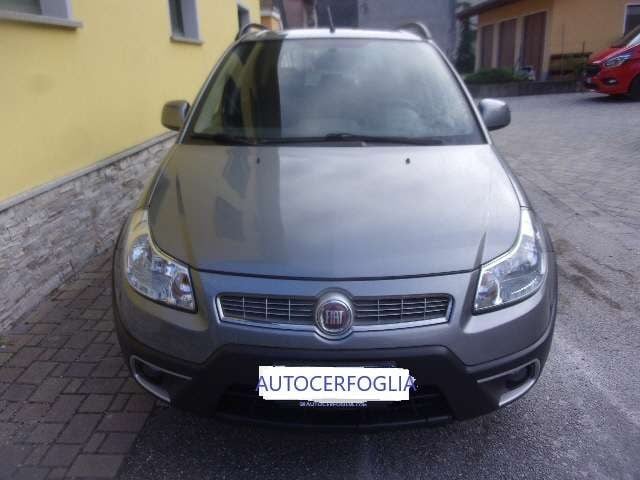 Fiat Sedici 1.6 16v Dynamic 4x4 120cv-UNICO PROPRIETARIO - foto 3 di 4
