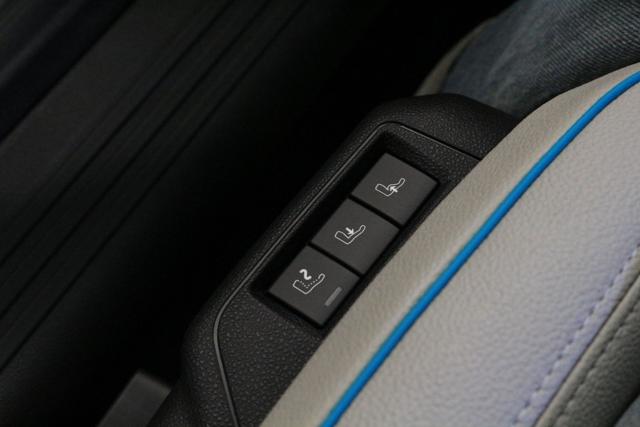 Fiat 600 Hybrid 145 CV DCT MHEV La Prima - foto 4 di 4