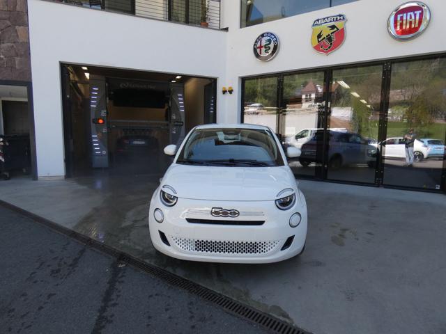 Fiat 500 Berlina Hybrid Torino - foto 3 di 4