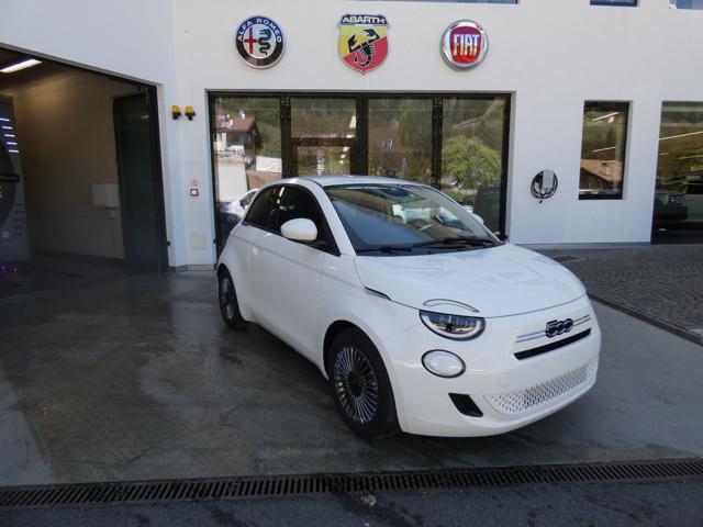 Fiat 500 Berlina Hybrid Torino km 0 a CASTELROTTO