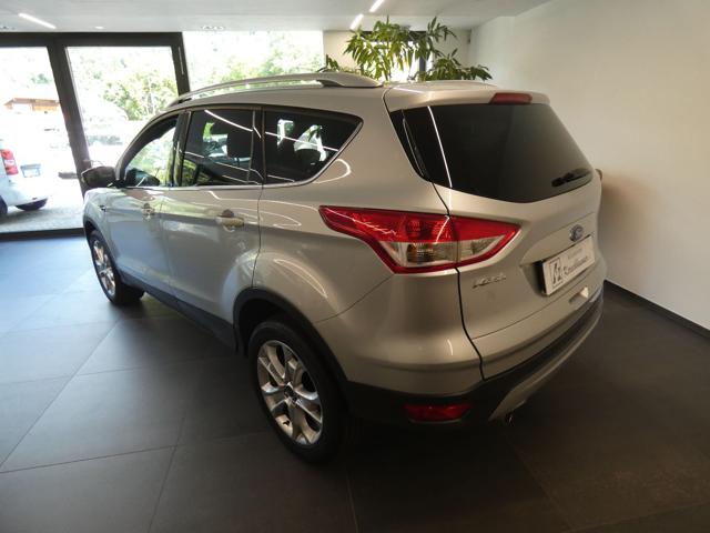 Ford Kuga 2.0 TDCI 150 CV S&S 4WD Titanium - foto 4 di 4