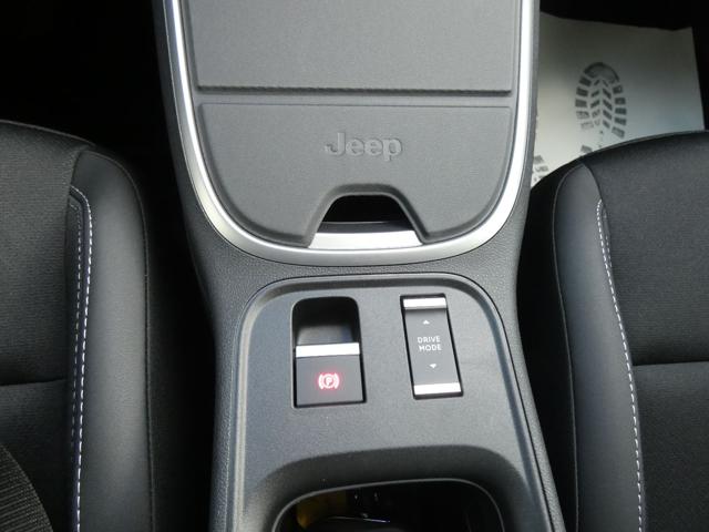 Jeep Avenger 1.2 Turbo 110 CV MHEV Summit km 0 a CASTELROTTO