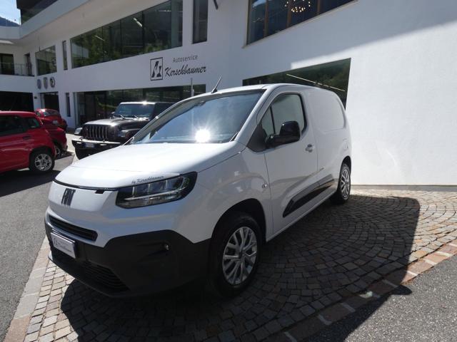 Fiat Doblo Dobl� 1.5 BlueHdi 100CV PC-TN Van - foto 2 di 4