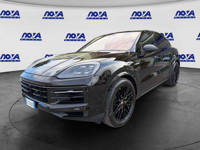 Porsche Cayenne Coupé 3.0 V6 E-Hybrid SUBENTRO LEASING FULL OPTION, del 2023, 19.370 km, in vendita a Mirandola (MO)