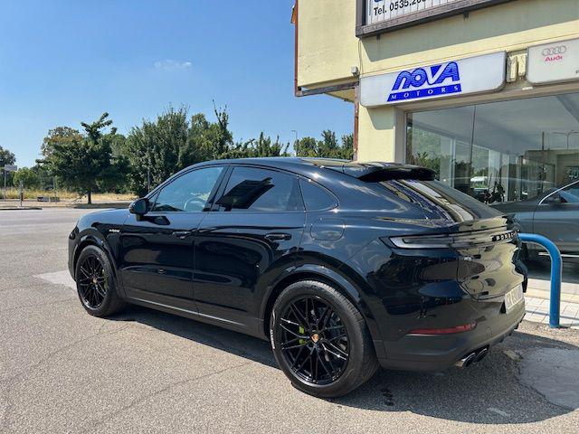 Porsche Cayenne Coupé 3.0 V6 E-Hybrid SUBENTRO LEASING FULL OPTION - foto 2 di 4
