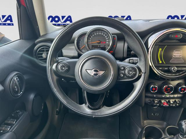 MINI Cooper D 1.5 Cooper D Business 5 porte OK NEOPATENTATI, del 2015, 181.777 km, in vendita a Mirandola (MO)