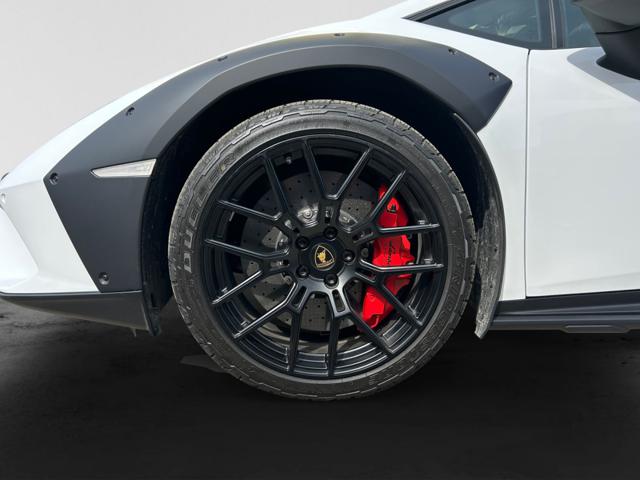 Lamborghini Huracán Huracán 5.2 V10 STERRATO AWD Coupé LP610 4, del 2024, 2.900 km, in vendita a Mirandola (MO)