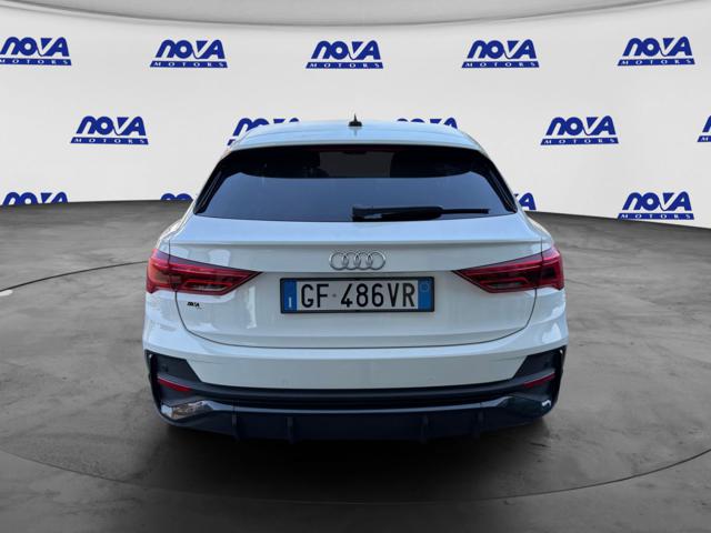Audi Q3 SPB 45 TFSI e S tronic Business Plus - foto 4 di 4
