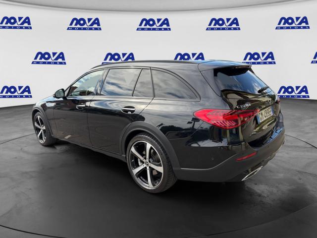 Mercedes-Benz C 220 d Mild hybrid 4Matic Premium Plus All-Terrain - foto 3 di 4