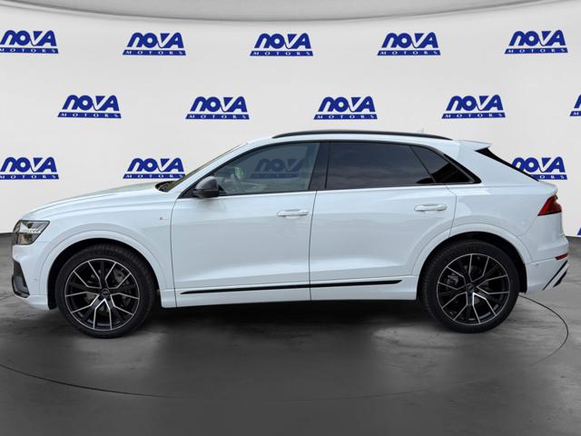 Audi Q8 45 TDI quattro tiptronic Sport 29.000? OPTIONAL - foto 2 di 4
