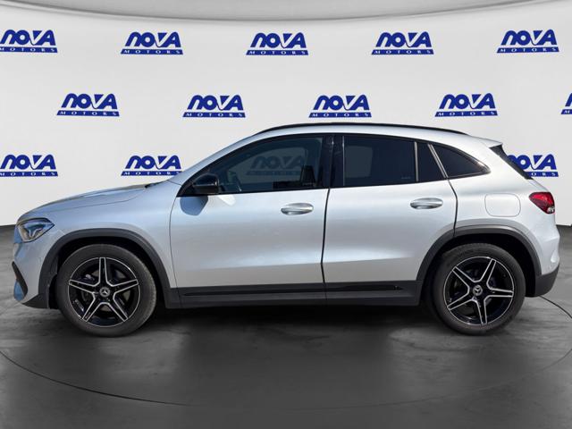Mercedes-Benz GLA 200 Automatic Premium 200 D - foto 2 di 24