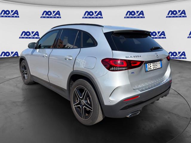 Mercedes-Benz GLA 200 Automatic Premium 200 D - foto 3 di 24
