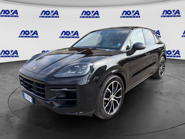 Porsche Cayenne 3.0 V6 S E-Hybrid, del 2024, 150.000 km, in vendita a Mirandola (MO)