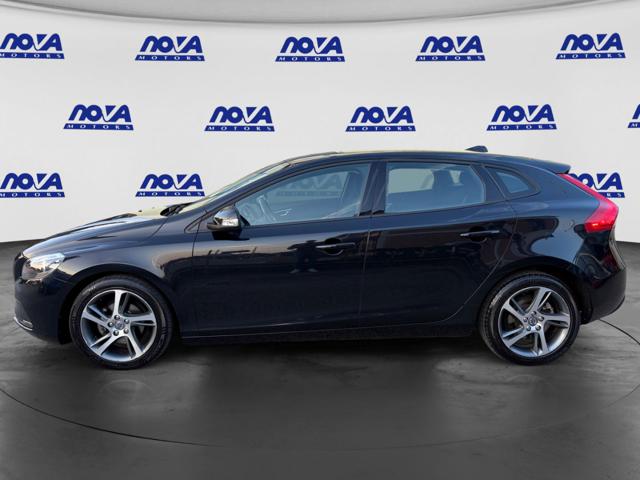 Volvo V40 D2 1.6 Kinetic - foto 2 di 4