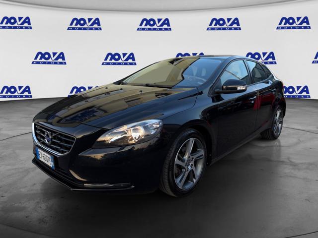 Volvo V40 D2 1.6 Kinetic, del 2015, 119.000 km, in vendita a Mirandola (MO)